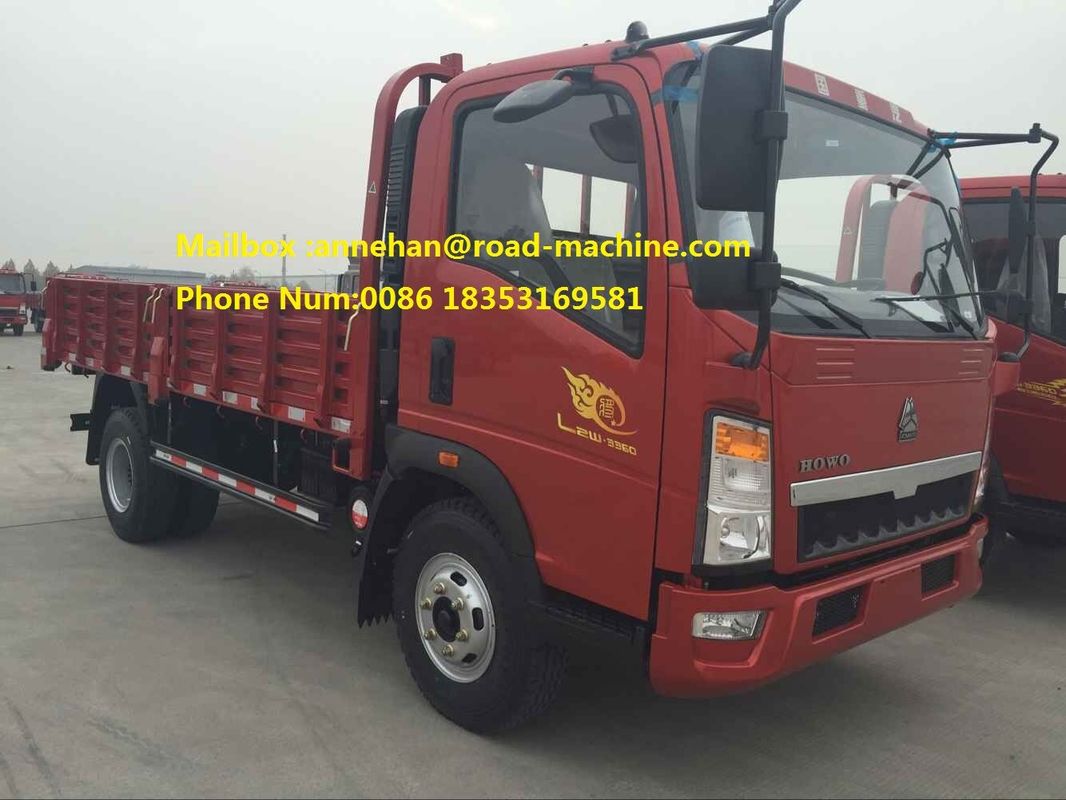 Sinotruk EuroIII 3 Tons Light Duty Commercial Trucks Manual Transmission ZZ1047C3414C1R45
