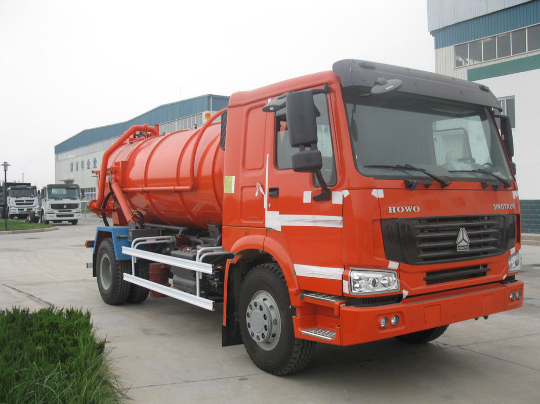 Howo 6x4 Djibouti Market With Air Conditioner 129hp 8m³ Sewage Vacuum Truck