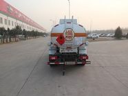 4.1 Cubic Meters 6 Wheel Oil Tanker Truck Liquid Tanker Truck , Fuel Oil Delivery Truck