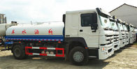 6480KG Total Weight 5CBM Chemical Liquid / Petroleum Transported Tank Truck