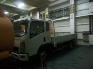 4X2 6000 Liter 120HP Water Tank Truck Sinotruk Light Duty Euro III 7.00R16 Tires