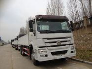SINOTRUK  Cargo Truck 6 X 4 371 hp 40T EUROII/III LHD OR RHD with one bed in cabin and Air condition