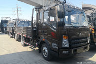 120HP HOWO Light Duty Commercial Trucks , Flatbed Cargo Truck 4X2 , Color Can Be Selected