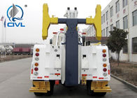 SINOTRUK HOWO 4x2 Wrecker Truck / Obstacle Cleaning Truck / Road Block Removal Truck , Towing 17t , 290hp , LHD
