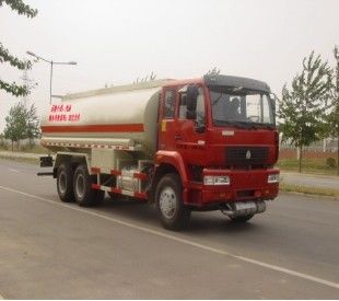 High End Water Tanker Truck , Refueling Truck With 20.0 m³ Tanker， 6x4 drive model