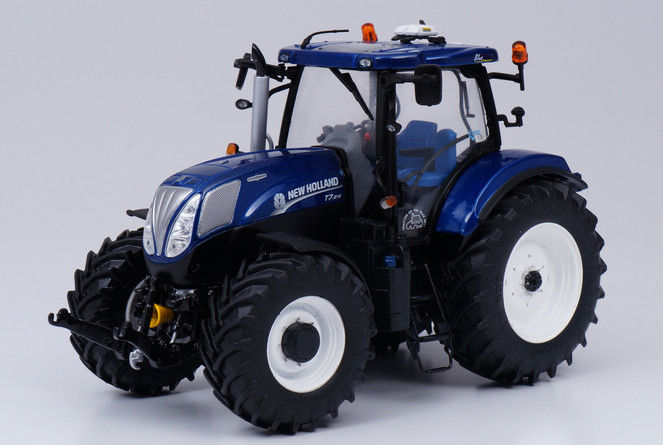 SHMC304 4WD 4 Wheel Drive Tractors ENGINE is LRC4108 LOAD is 2700 kg