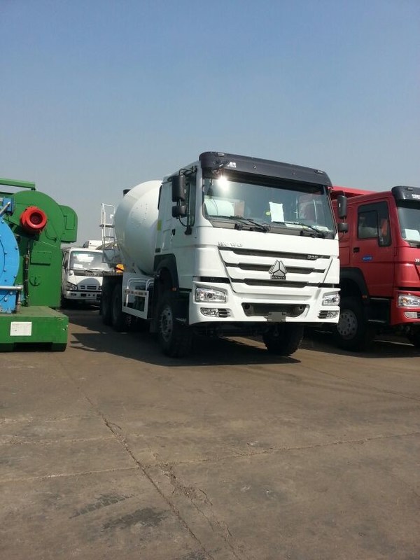 8M3 336hp 6x4 10 Tire Concrete Mixing Equipment With 1 Spare Tire And