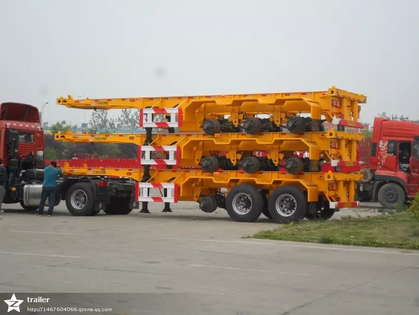 20 / 40 Foot Flatbed Semi Trailer Trucks / Skeletal Trailer 12 Pcs Container Twist With 2 Or 3 FUWA Axles