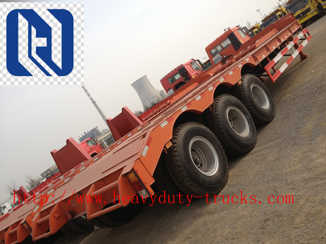 Sinotruk Loading Construction Machines Hydraulic Flatbed Semi Trailer 3
