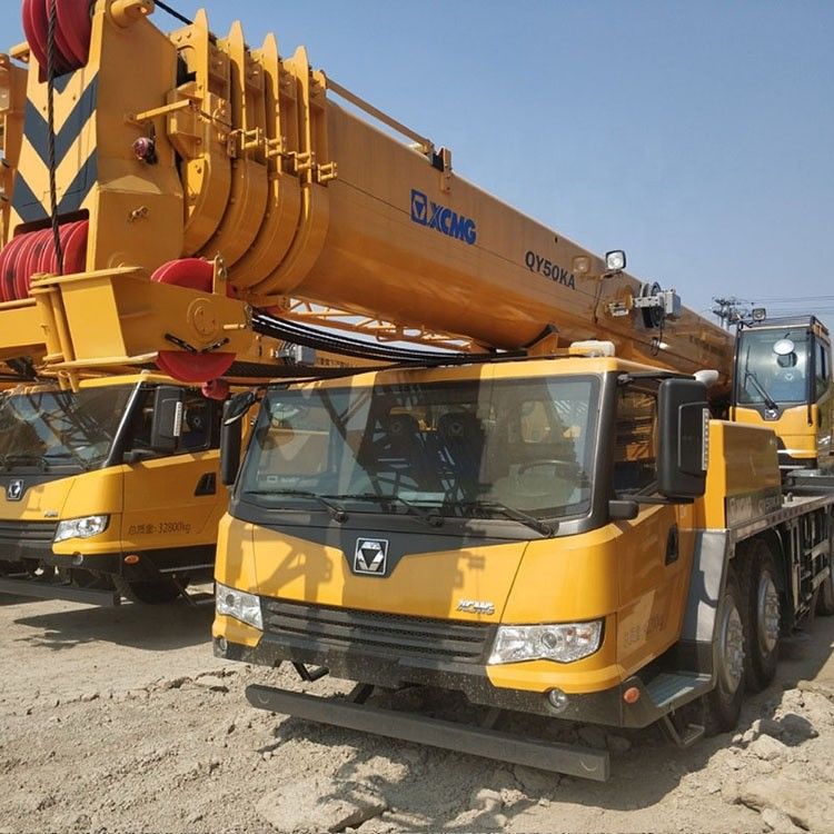 CIVL 50 Tons Hydraulic Mobile Truck Telescopic Boom Crane Especialy For Exporting