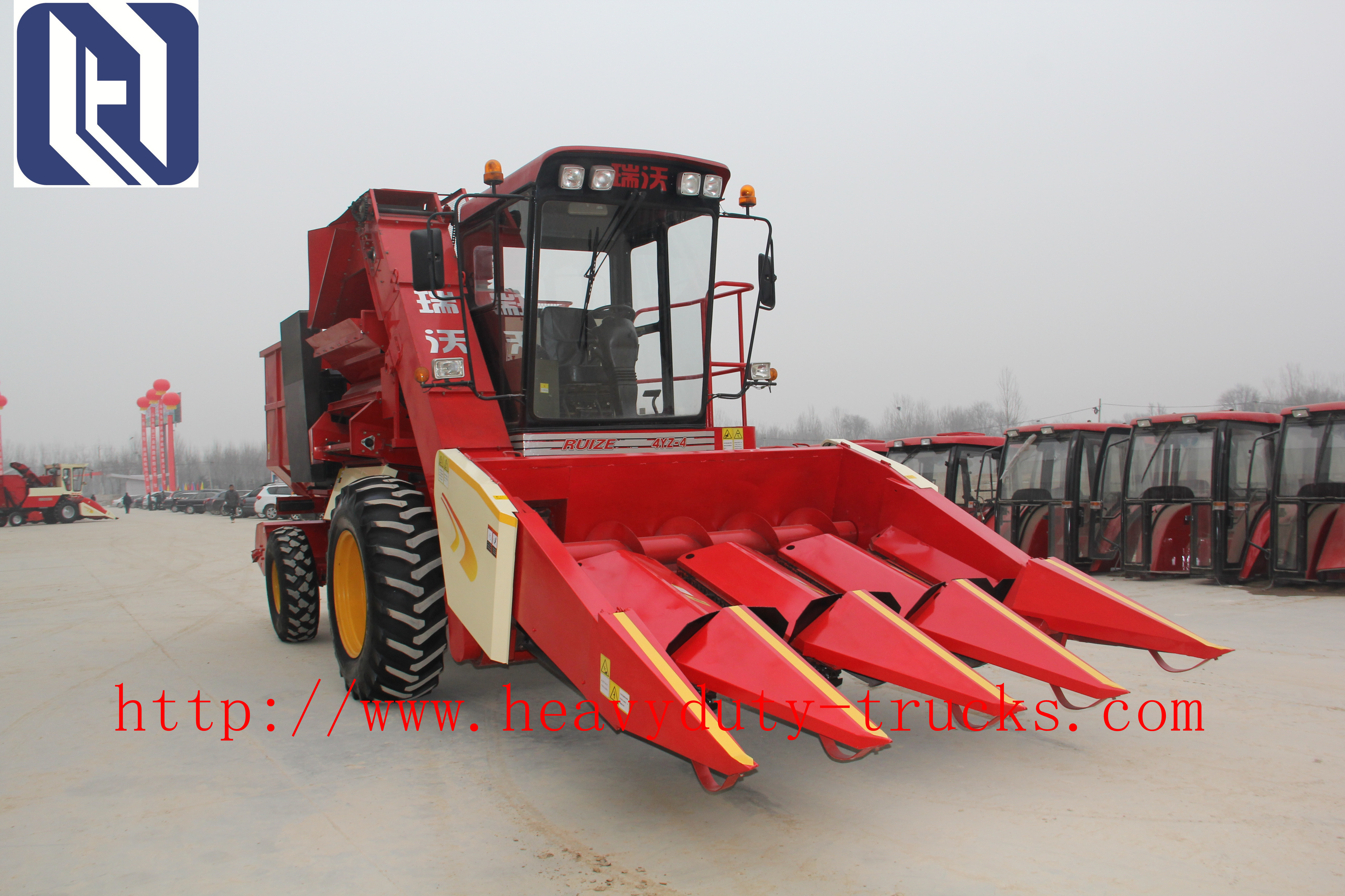 Classical 4 Wheel Drive Tractors 30hp With 2700 Kg Payload / Agricultural Vehicles