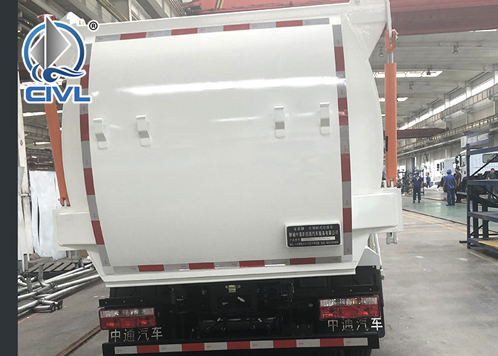 Hydraulic System 16m3 Garbage Compactor Truck HOWO 4 X 2 290 HP 6 Wheel