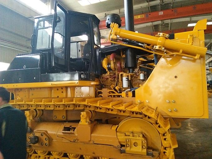 Hydraulic Drive System Shantui Bulldozer SD32 Hydraulic Control Technology