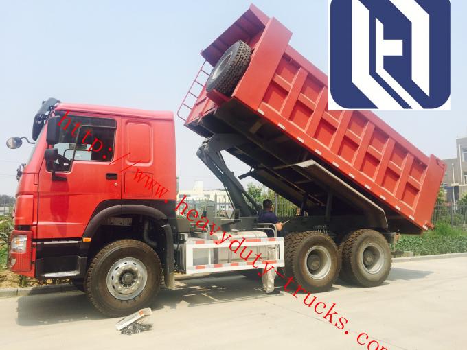 QTZ250-7030-16T 7030 70m Heavy Construction Machinery , High Rise Building Span Tower Crane